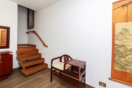 Sala de casa para alugar com 5 quartos, 270m² em Jardim Petropolis, São Paulo