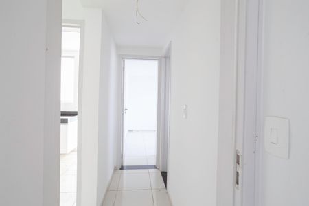 Corredor de apartamento à venda com 2 quartos, 70m² em Arvoredo Ii, Contagem