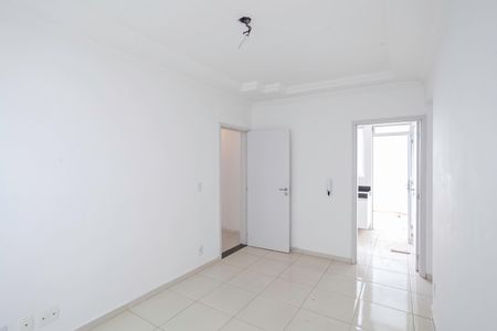 Sala de apartamento à venda com 2 quartos, 70m² em Arvoredo Ii, Contagem