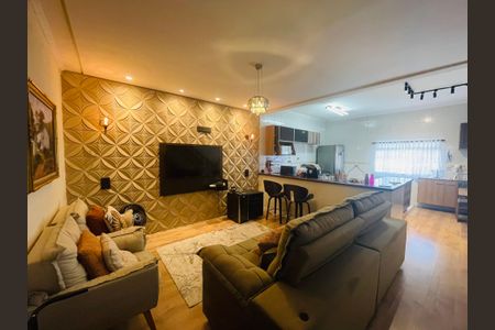 Sala 1 de casa para alugar com 2 quartos, 80m² em Vale dos Machados, Guarulhos