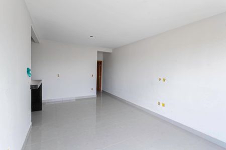 Sala de casa à venda com 3 quartos, 192m² em Nacional, Contagem