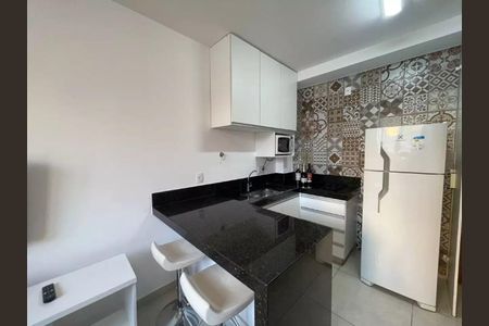 Cozinha de apartamento para alugar com 1 quarto, 66m² em Ouro Preto, Belo Horizonte