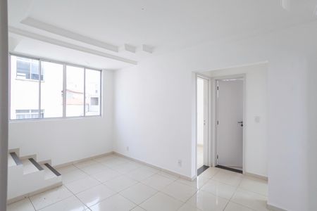 Sala 1 de apartamento à venda com 2 quartos, 120m² em Arvoredo Ii, Contagem