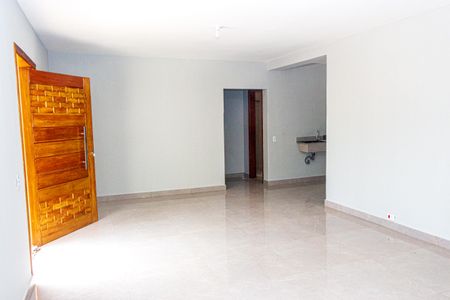 Sala de casa para alugar com 1 quarto, 600m² em Alves de Lima, São Paulo