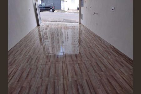 Casa à venda com 2 quartos, 125m² em Jardim Tupanci, Barueri