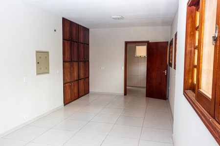 Sala de casa à venda com 3 quartos, 570m² em Parque Guarapiranga, São Paulo