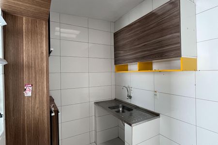 Cozinha de casa para alugar com 1 quarto, 30m² em Ponta da Praia, Santos