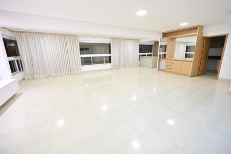 Sala de apartamento para alugar com 4 quartos, 215m² em Setor Leste Vila Nova, Goiânia