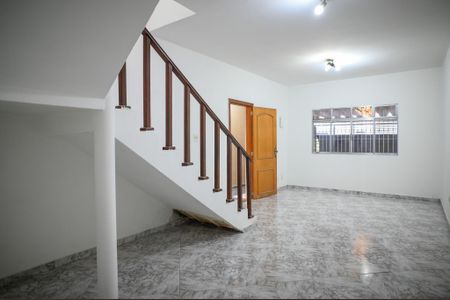 Sala de casa para alugar com 3 quartos, 130m² em Vila Nair, São Paulo