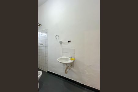 Banheiro de casa para alugar com 1 quarto, 100m² em Freguesia do Ó, São Paulo