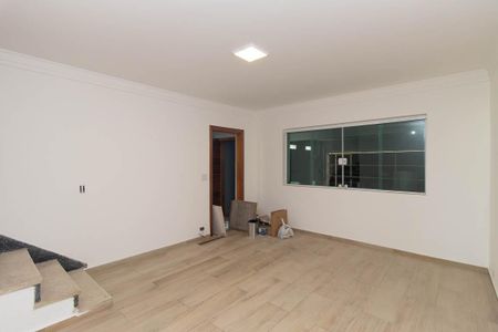 Sala de casa à venda com 4 quartos, 320m² em Vila Isolina Mazzei, São Paulo
