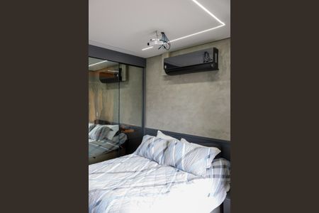 Quarto de kitnet/studio para alugar com 1 quarto, 35m² em Presidente Altino, Osasco