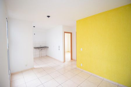 Sala de apartamento à venda com 2 quartos, 51m² em Chacaras Reunidas Santa Terezinha, Contagem