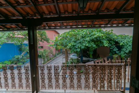 Casa à venda com 3 quartos, 300m² em Planalto, Belo Horizonte