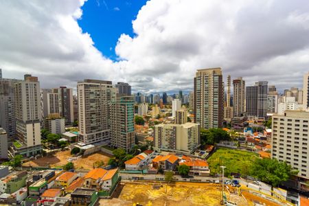 Vista Varanda de kitnet/studio à venda com 1 quarto, 27m² em Jardim das Acacias, São Paulo