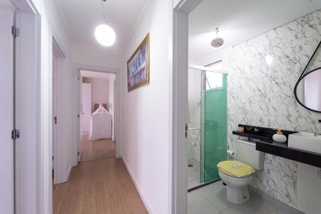 Corredor de apartamento para alugar com 3 quartos, 83m² em Medeiros, Jundiaí