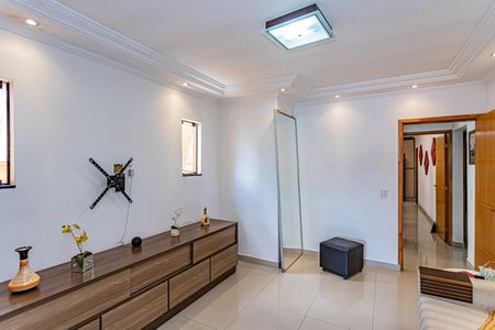 Sala de casa à venda com 5 quartos, 270m² em Vila Bonilha, São Paulo