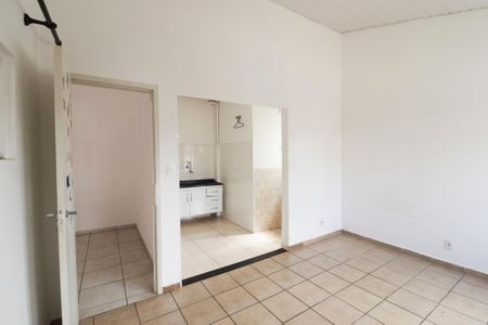 Sala 2 de casa para alugar com 4 quartos, 350m² em Vila Carbone, São Paulo