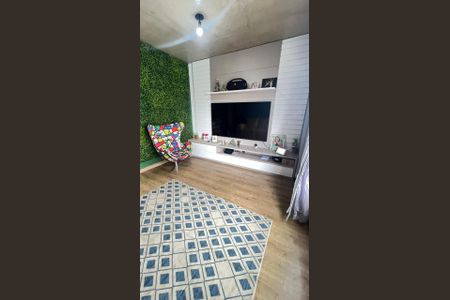 Apartamento à venda com 2 quartos, 75m² em Jardim Sabara, São Paulo