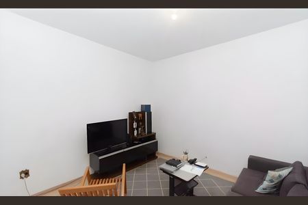 Sala de casa à venda com 3 quartos, 360m² em Bairro da Glória, Contagem