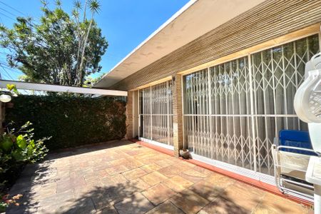 Varanda de casa para alugar com 3 quartos, 250m² em Indianópolis, São Paulo