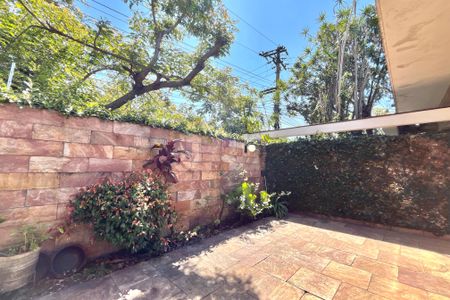 Varanda de casa para alugar com 3 quartos, 250m² em Indianópolis, São Paulo