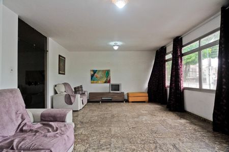 Sala de casa à venda com 4 quartos, 350m² em Jardim Sao Bento, São Paulo
