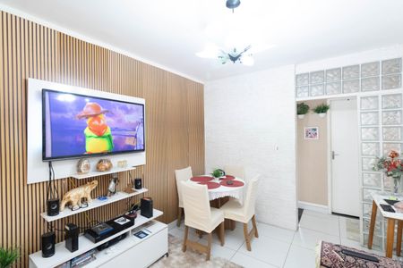 Sala de apartamento para alugar com 2 quartos, 48m² em Senador Vasconcelos, Rio de Janeiro