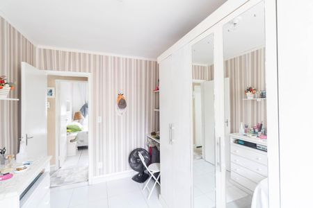 Quarto 1 de apartamento para alugar com 2 quartos, 48m² em Senador Vasconcelos, Rio de Janeiro