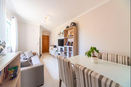 Sala de apartamento para alugar com 1 quarto, 45m² em Vila Eldizia, Santo André