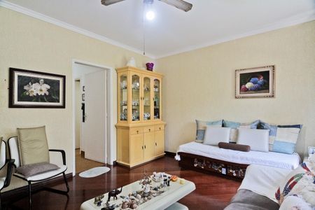 Sala de casa para alugar com 2 quartos, 160m² em Jardim Regina, São Paulo