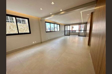 Apartamento à venda com 3 quartos, 145m² em São Jorge, Belo Horizonte