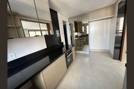 Apartamento à venda com 3 quartos, 145m² em São Jorge, Belo Horizonte