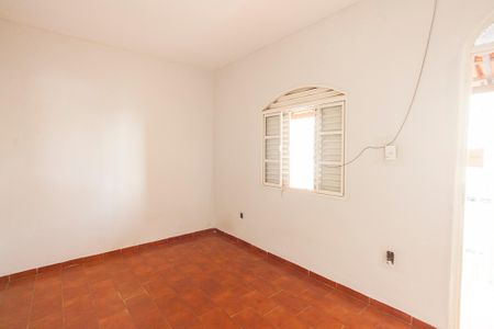Sala de casa para alugar com 2 quartos, 80m² em Centro, Uberlândia