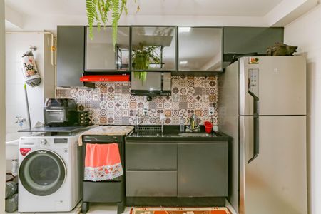 Cozinha de apartamento para alugar com 2 quartos, 40m² em Parque Bristol, São Paulo