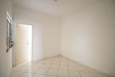 Sala de apartamento para alugar com 2 quartos, 50m² em Patronato, São Gonçalo