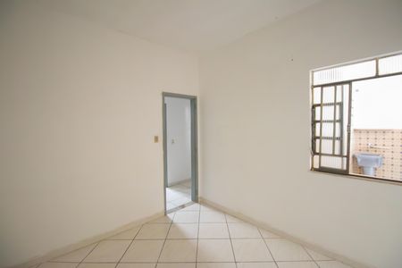Sala de apartamento para alugar com 2 quartos, 50m² em Patronato, São Gonçalo