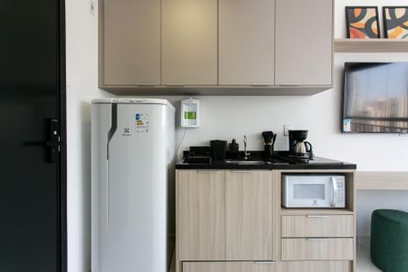 Studio de kitnet/studio para alugar com 1 quarto, 34m² em Vila Azevedo, São Paulo