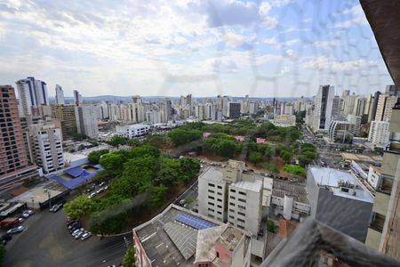 Sacada Vista de casa de condomínio para alugar com 1 quarto, 44m² em Setor Oeste, Goiânia