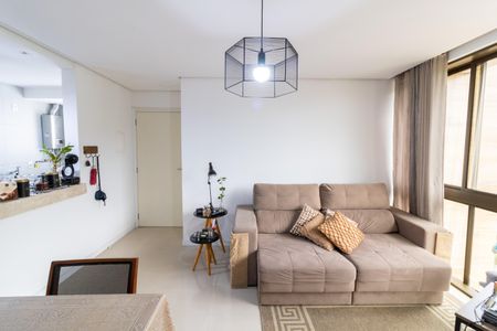 Sala de apartamento à venda com 1 quarto, 47m² em Menino Deus, Porto Alegre