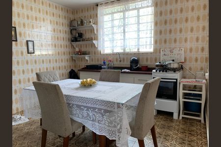 Sala de casa à venda com 2 quartos, 300m² em Jardim Guanabara, Jundiaí