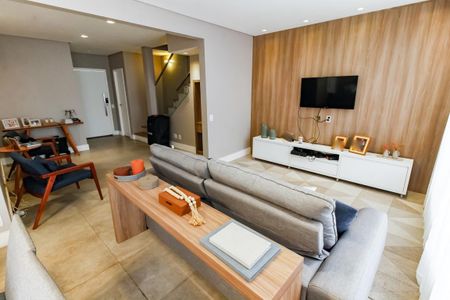 Sala 1 de casa de condomínio à venda com 4 quartos, 126m² em Jardim Monte Kemel, São Paulo