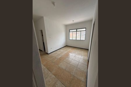 Sala de casa para alugar com 2 quartos, 159m² em Planalto, Belo Horizonte
