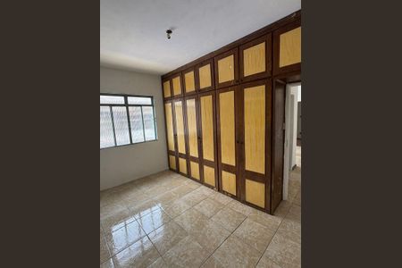 Quarto 2 de casa para alugar com 2 quartos, 159m² em Planalto, Belo Horizonte