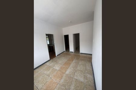 Sala de casa para alugar com 2 quartos, 159m² em Planalto, Belo Horizonte