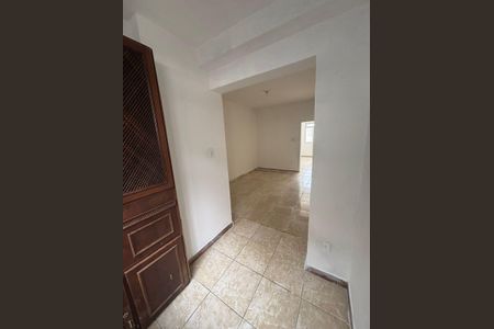 Sala de casa para alugar com 2 quartos, 159m² em Planalto, Belo Horizonte
