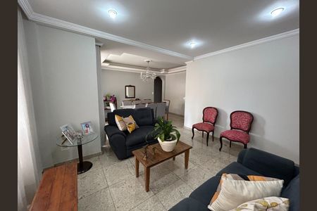 Apartamento à venda com 4 quartos, 140m² em Coracao de Jesus, Belo Horizonte