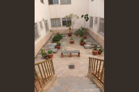 Apartamento à venda com 2 quartos, 48m² em São Francisco, Belo Horizonte