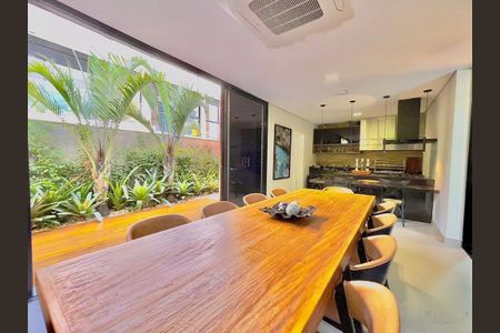 Casa à venda com 3 quartos, 640m² em Veduta, Jundiaí