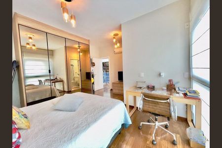 Casa à venda com 3 quartos, 640m² em Veduta, Jundiaí